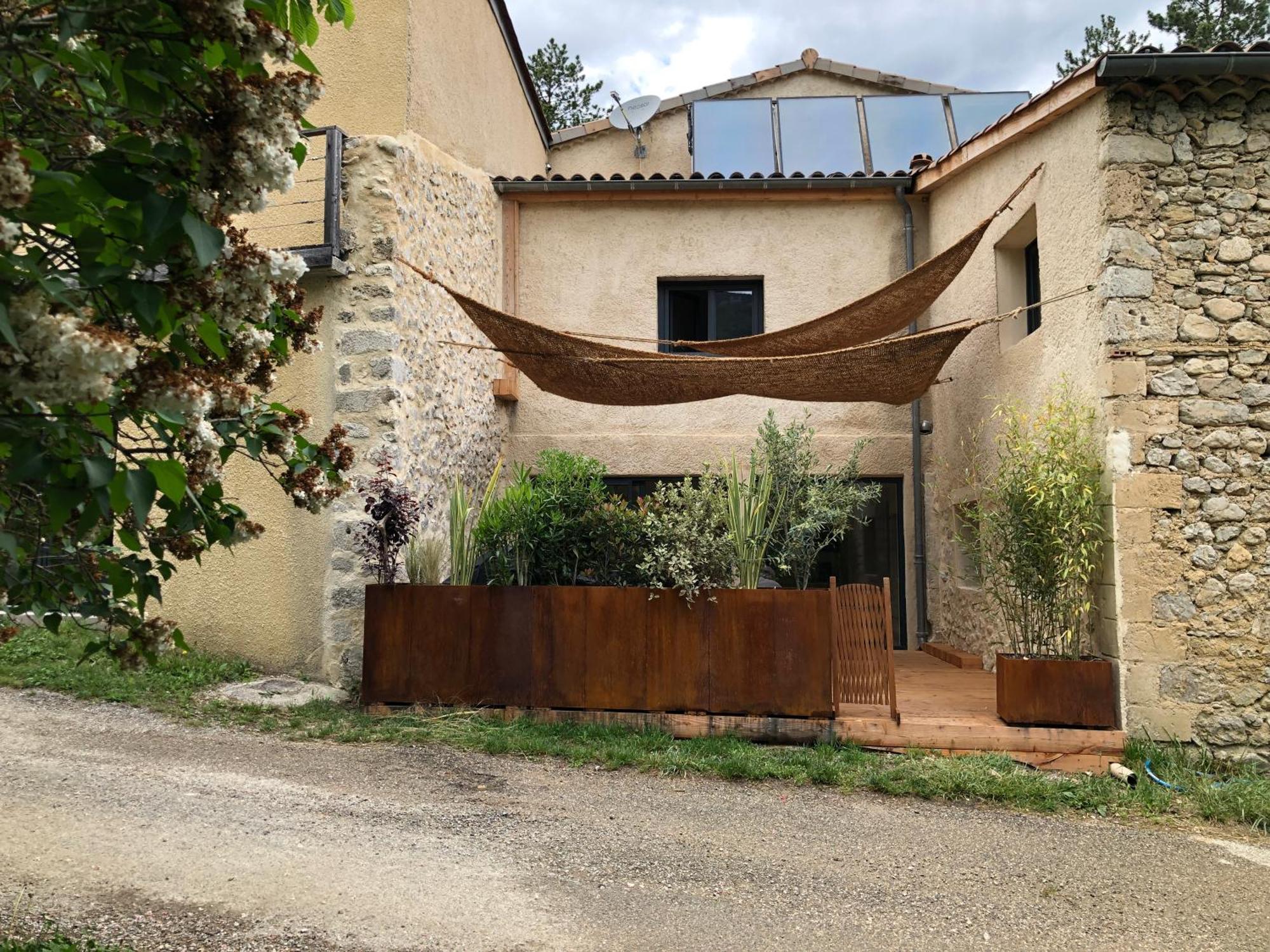 Appartement Metairie La Faurie Drome à Aurel  Extérieur photo